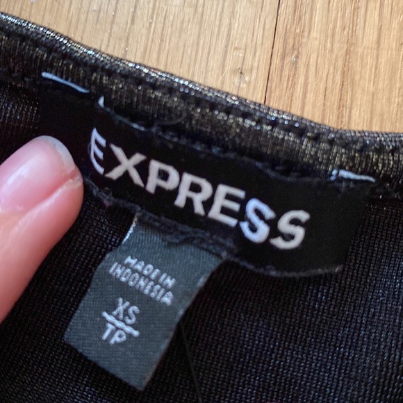 Express Metallic bronze and gold surplice Bodysuit - Picture 5 of 5